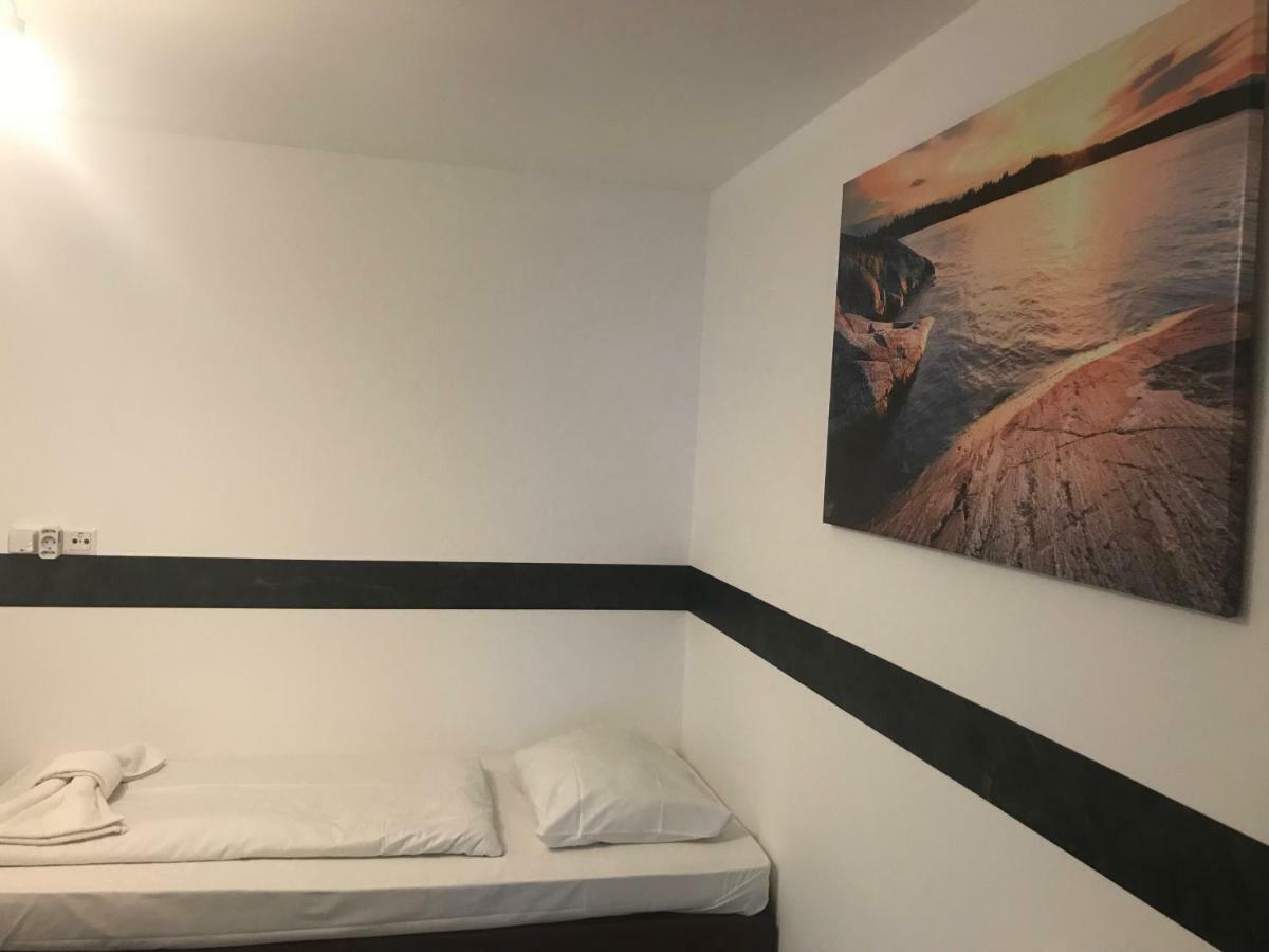 Hotel Moji Koeln Sieversstrasse Exteriér fotografie